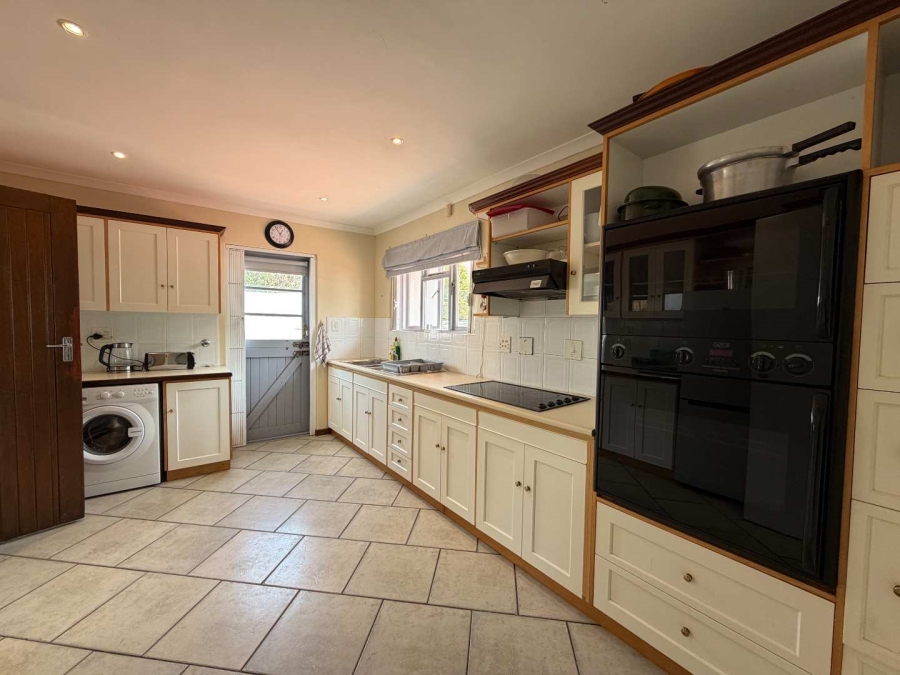 To Let 3 Bedroom Property for Rent in Welcome Glen Western Cape